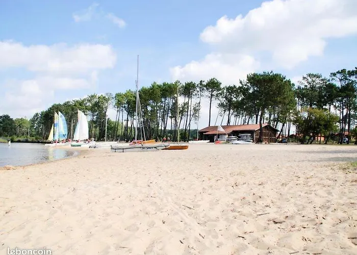 Renove, Environnement Tres Calme, Piscines Interieure Et Exterieure Chauffees, Bord Du De Biscarosse